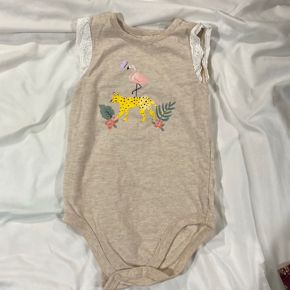 Girls onsies - Picture 1 of 1